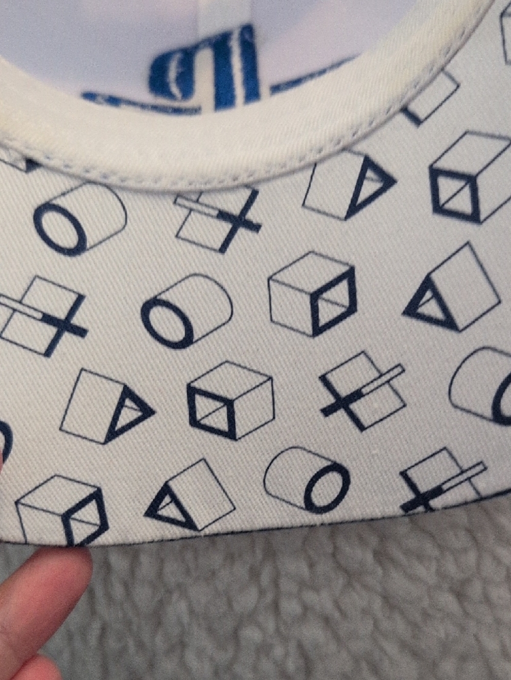 PlayStation White Baseball Cap with Navy Logo - Picture 2 of 5